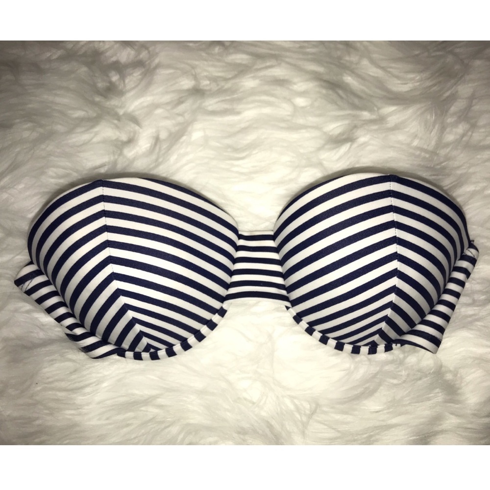 Xhilaration bikini top